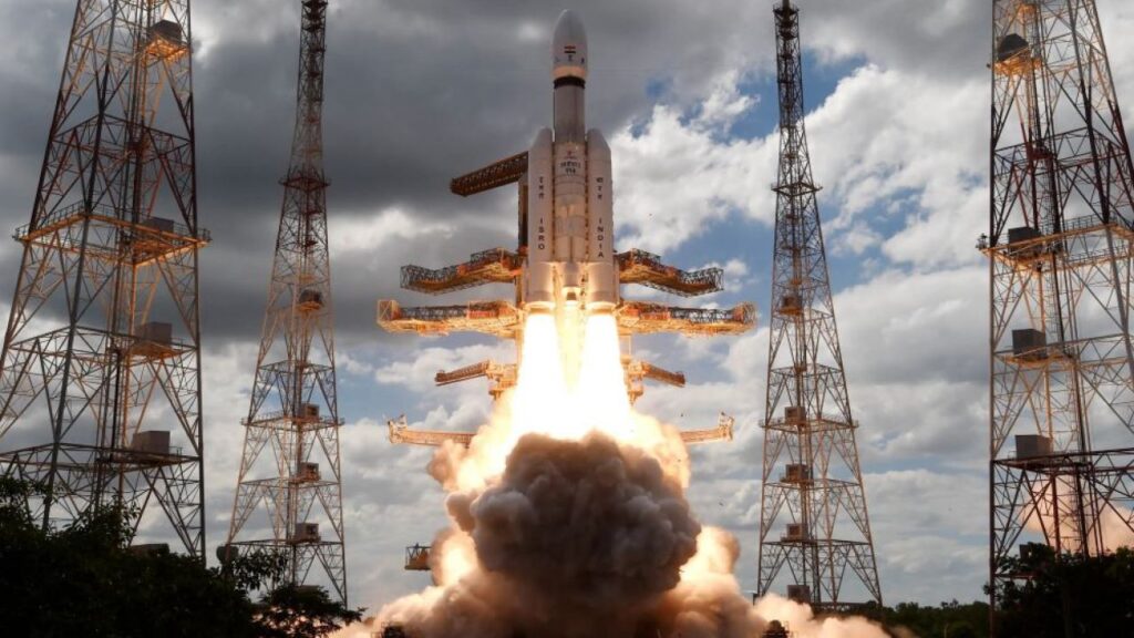 ezgif 4 3cbf987312 1000 1280x720 1 3 » Chandrayaan-3 updates | Vikram lander successfully lands on Moon ; India becomes 4th country to make soft landing on lunar surface