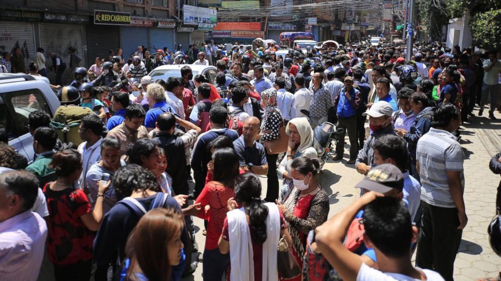 54 » Massive tremors in Delhi, neighbouring areas after 6.2 earthquake in Nepal